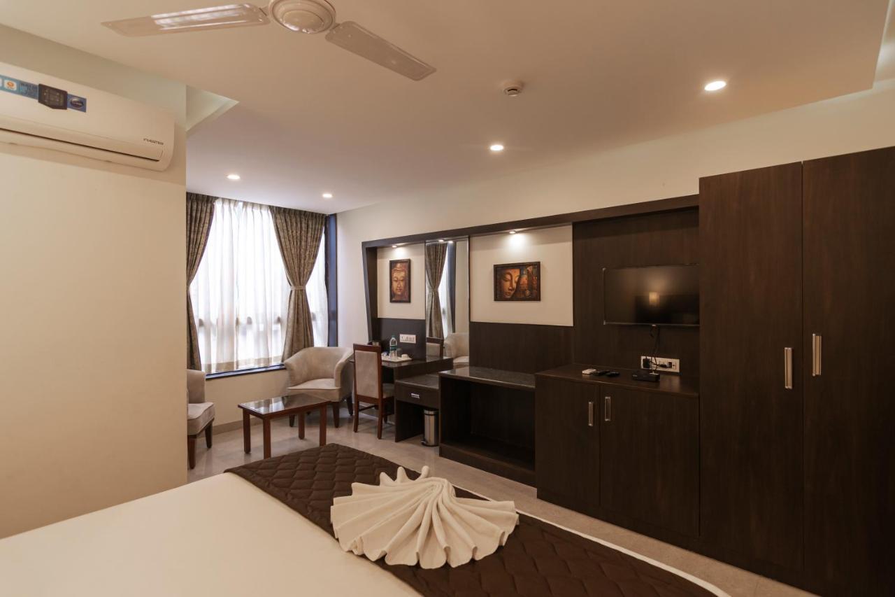 Hotel Dasya - Formerly Nice Stay The Business Hotel Bangalore Esterno foto
