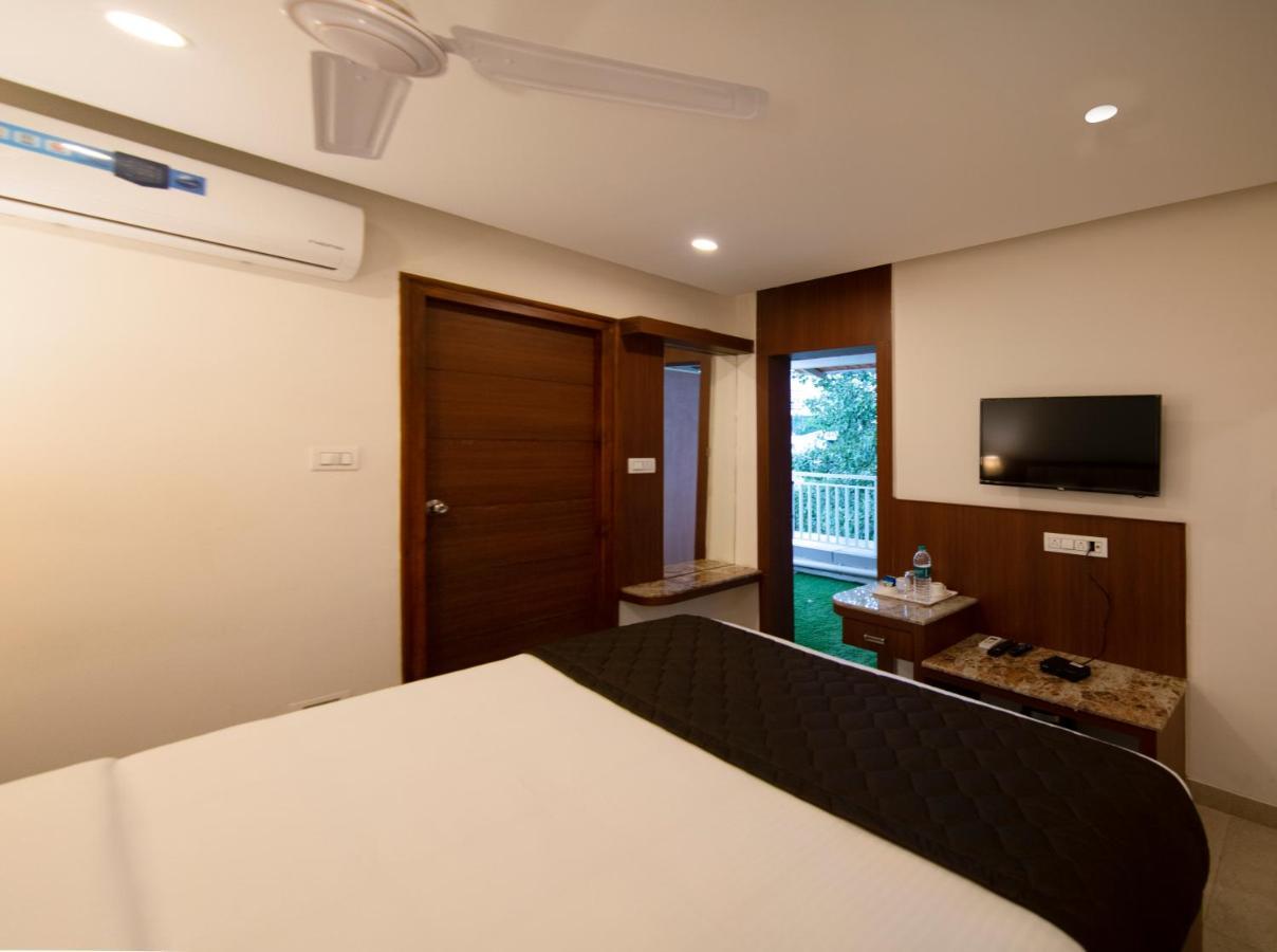 Hotel Dasya - Formerly Nice Stay The Business Hotel Bangalore Esterno foto